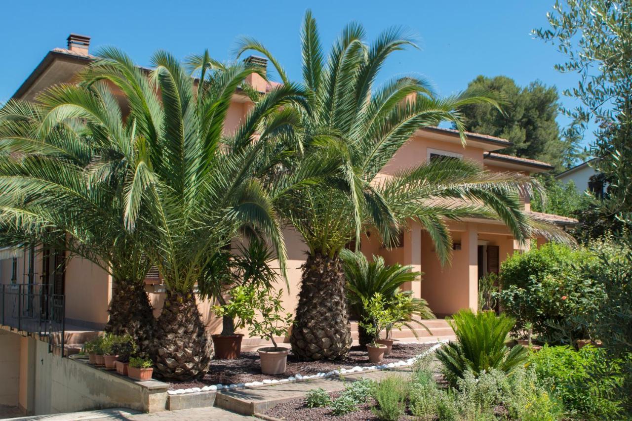 Villa Alida Casa Vacanze Foligno Exteriér fotografie