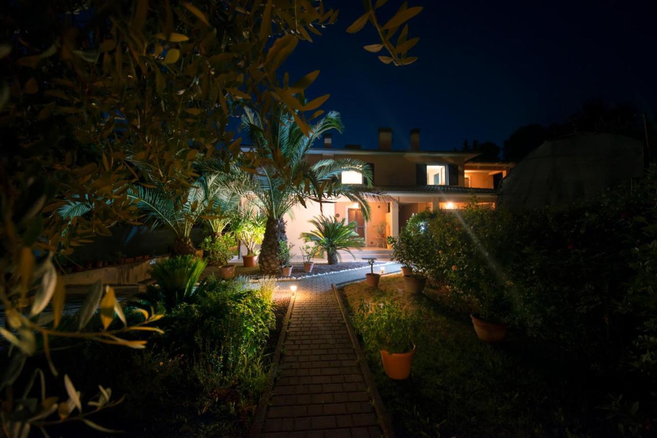 Villa Alida Casa Vacanze Foligno Exteriér fotografie